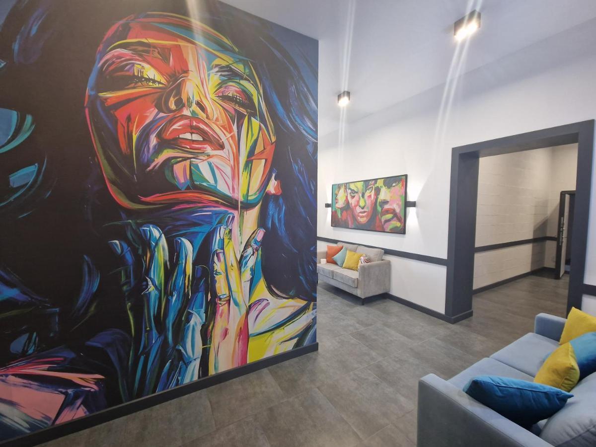 Apart Hotel Loft 알마티 외부 사진